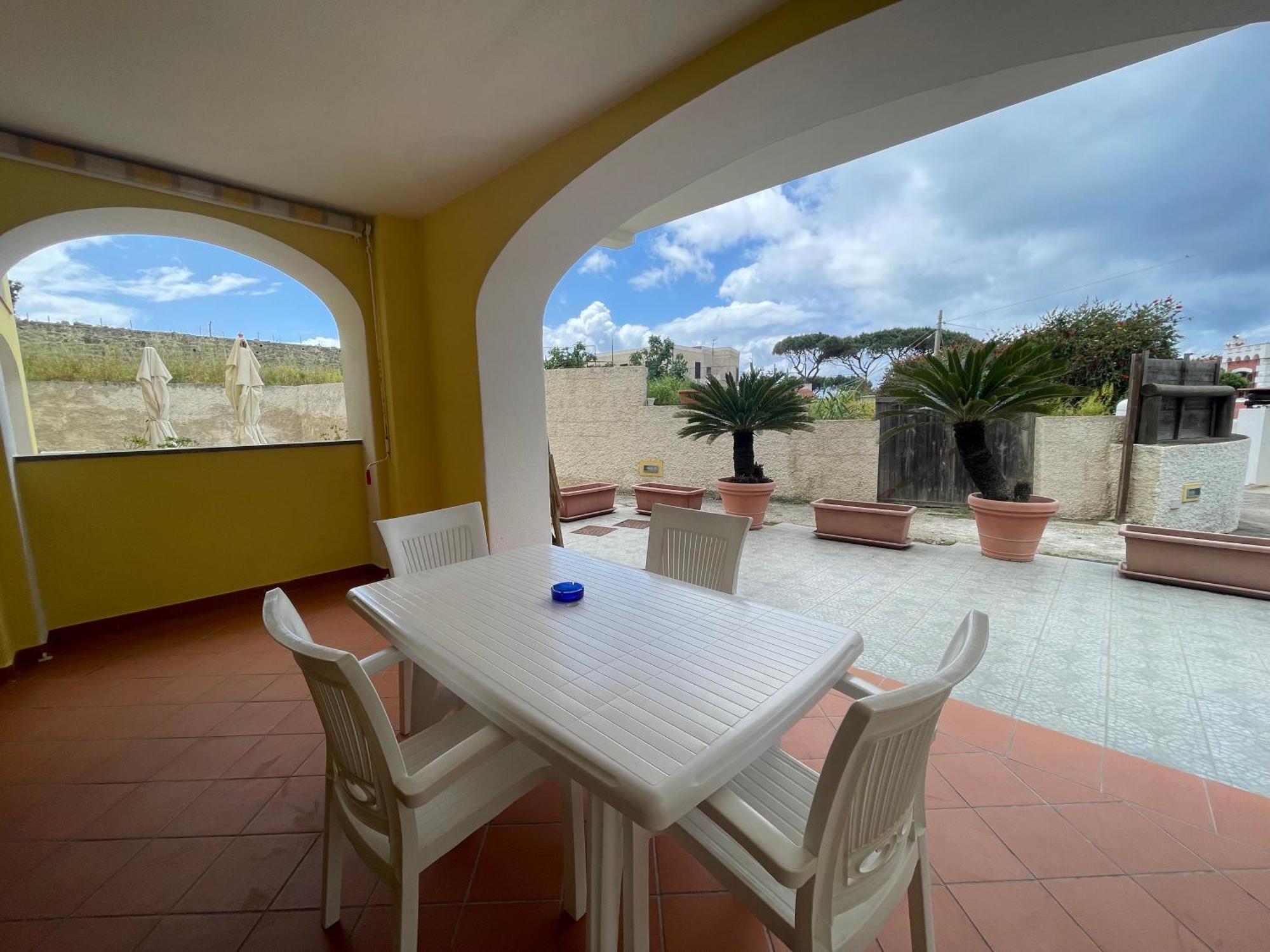 Residence Andrea A Mare Forio  Bagian luar foto