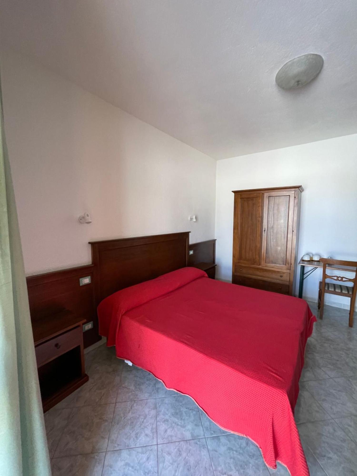 Residence Andrea A Mare Forio  Bagian luar foto