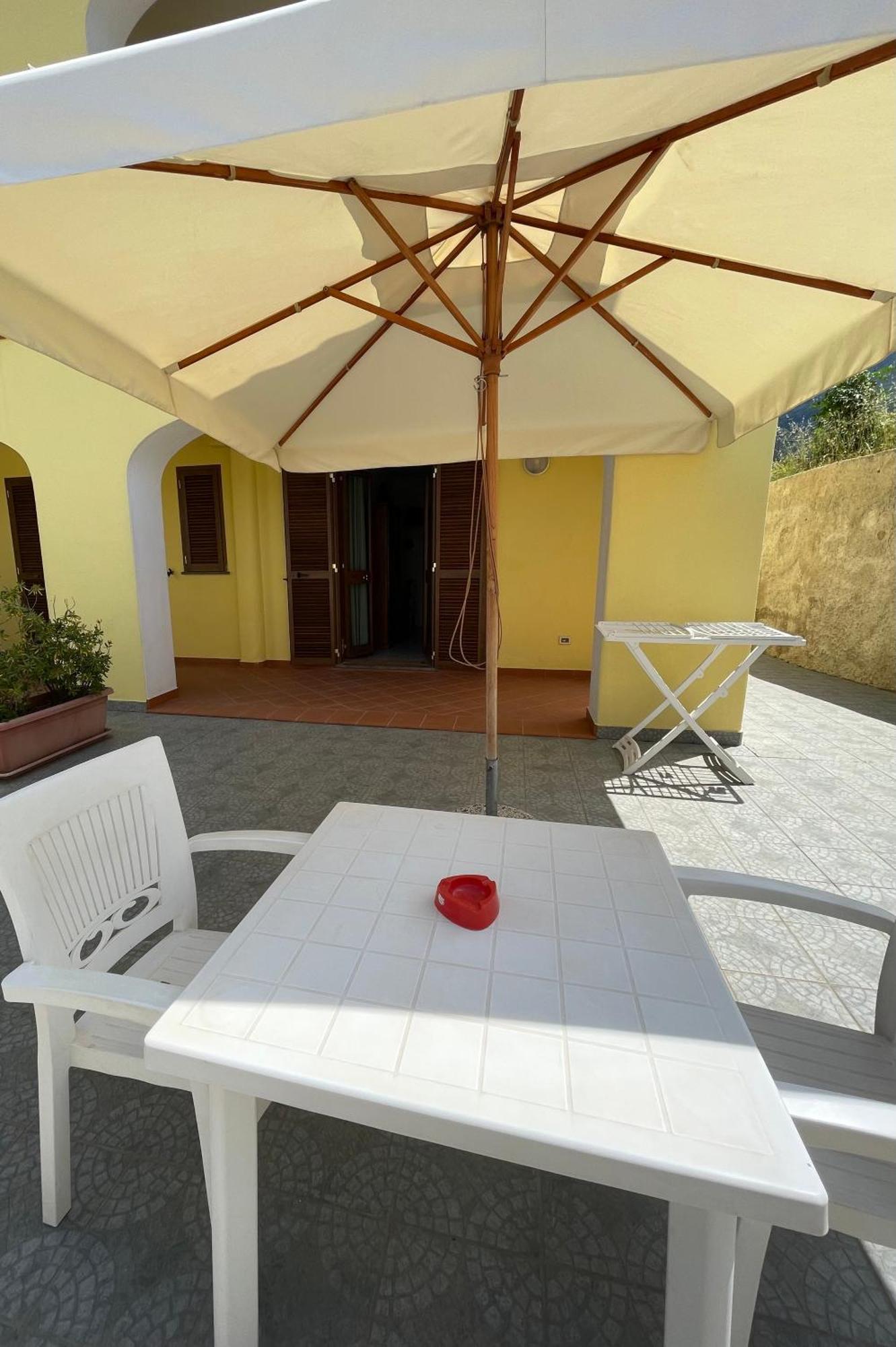 Residence Andrea A Mare Forio  Bagian luar foto
